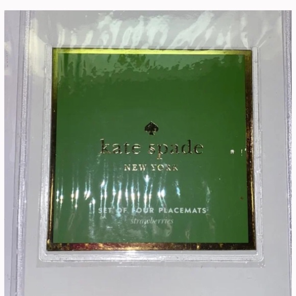 Kate spade strawberry placemats set of 4 nwt - Picture 5 of 5